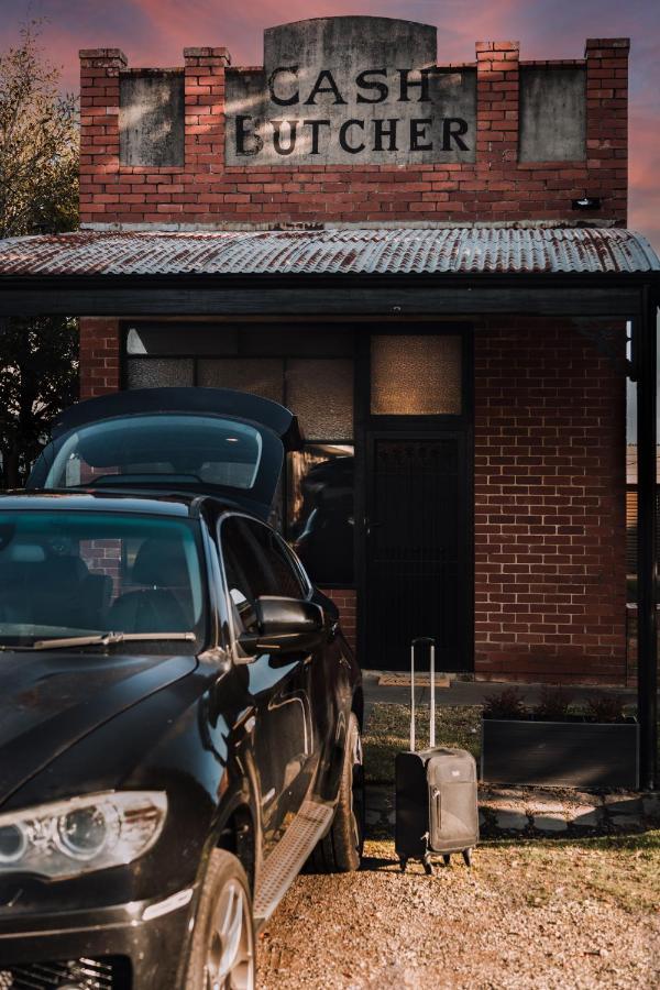 The Cash Butcher - Classy & Centrally Located Ballarat Exteriér fotografie